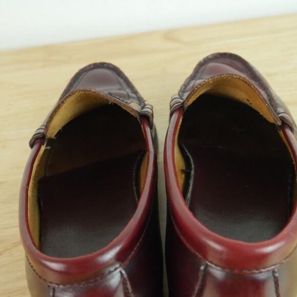 Vintage Mens 9 1/2 Penny Loafers Burgundy Slip On Shoes Preppy Classic Heritage